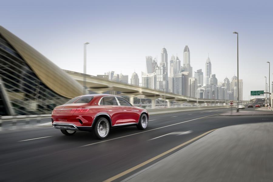  Vision Mercedes-Maybach Ultimate Luxury 2018 года  (фото 35 из 42)